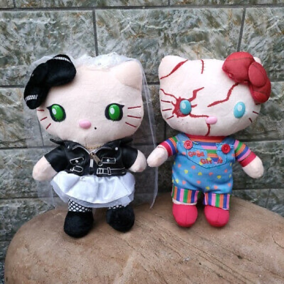 Chucky & Tiffany Hello Kitty Plush Dolls Holloween Horror - Picture 4 of 4